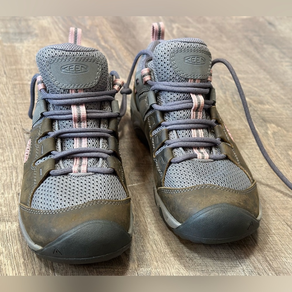 NWOB Keen Women's Steens Vent Low Height Breathable Hiking Shoes - Size 7.5 - Picture 3 of 16